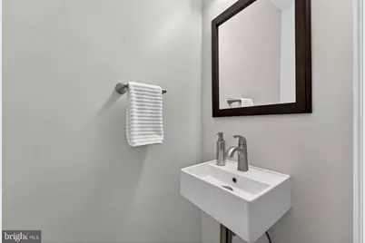 1628 Massachusetts Avenue SE, Washington, DC 20003 - Photo 16