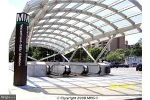 490 M St SW, Washington, DC 20024 - Photo 10