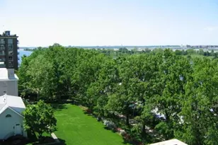 490 M St SW, Washington, DC 20024 - Photo 2