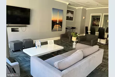 355 I Street SW #626, Washington, DC 20024 - Photo 24
