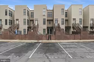 257 14th St SE, Washington, DC 20003 - Photo 24