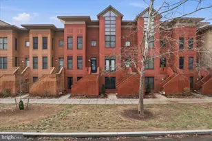 257 14th St SE, Washington, DC 20003 - Photo 1