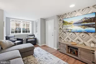 1712 Corcoran St NW, Washington, DC 20009 - Photo 6