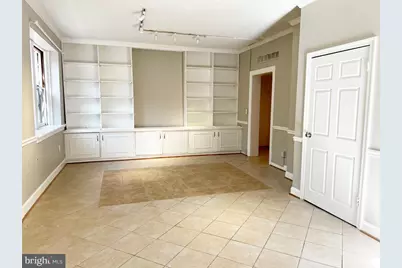3014 Dent Place NW #4E, Washington, DC 20007 - Photo 6