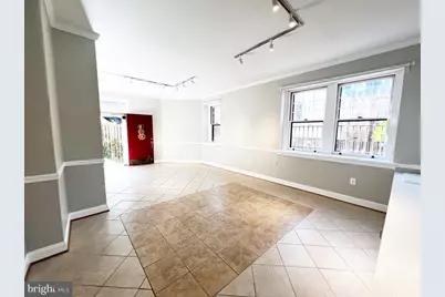 3014 Dent Place NW #4E, Washington, DC 20007 - Photo 4