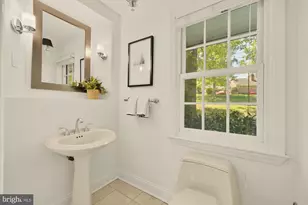 2025 Trumbull Terrace NW, Washington, DC 20011 - Photo 16