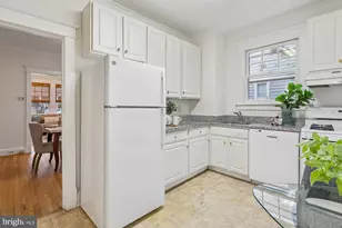 5100 Sherier Pl NW, Washington, DC 20016 - Photo 14