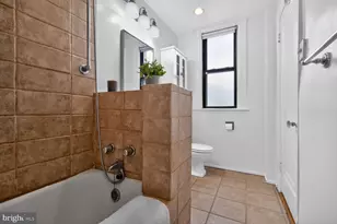 1915 16th St NW, Washington, DC 20009 - Photo 16