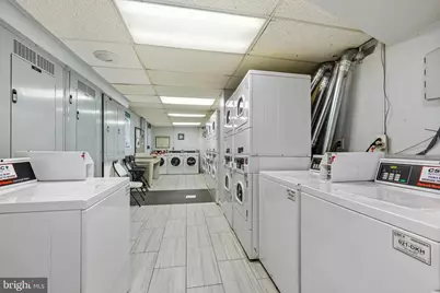 1330 New Hampshire Avenue NW #911, Washington, DC 20036 - Photo 18