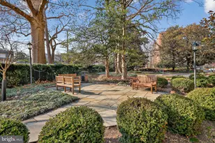 4200 Cathedral Ave NW, Washington, DC 20016 - Photo 32