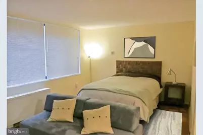 2030 NW F Street NW #211, Washington, DC 20006 - Photo 8