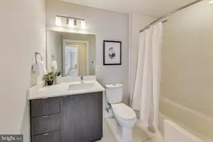 460 New York NW, Washington, DC 20001 - Photo 16