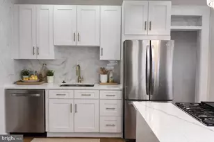 613 Roxboro Pl NW, Washington, DC 20011 - Photo 12