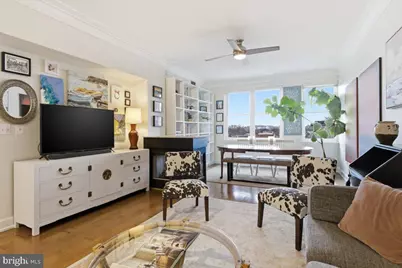 2001 12th Street NW #406, Washington, DC 20009 - Photo 2