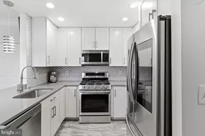 2001 12th Street NW #406, Washington, DC 20009 - Photo 8