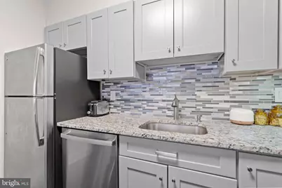 1245 13th Street NW #215, Washington, DC 20005 - Photo 24