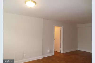 2500 Q Street NW #229, Washington, DC 20007 - Photo 20