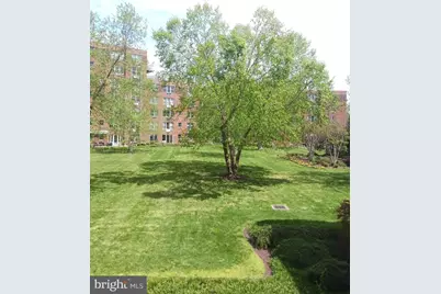 2500 Q Street NW #229, Washington, DC 20007 - Photo 8