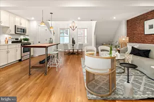 1109 M St NW, Washington, DC 20005 - Photo 4