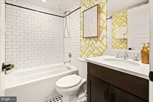 1109 M St NW, Washington, DC 20005 - Photo 22