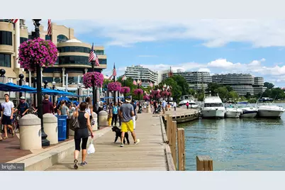 2525 Pennsylvania Avenue NW #301, Washington, DC 20037 - Photo 38