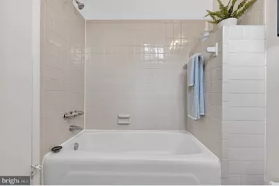 15 3rd Street NE #4, Washington, DC 20002 - Photo 28