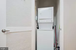 1391 Pennsylvania Ave. SE, Washington, DC 20003 - Photo 24