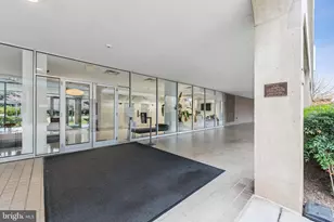 1101 3rd St SW, Washington, DC 20024 - Photo 2