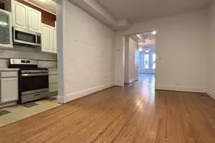 1302 Fairmont St NW, Washington, DC 20009 - Photo 8