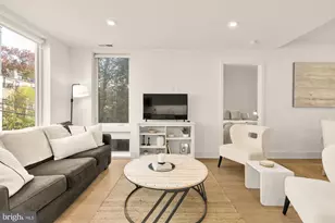 1761 P St NW, Washington, DC 20036 - Photo 8