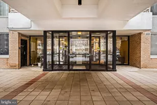 3001 Veazey Terrace NW, Washington, DC 20008 - Photo 2