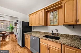 3001 Veazey Terrace NW, Washington, DC 20008 - Photo 10