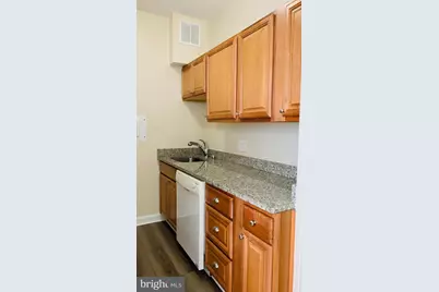 522 21st Street NW #213, Washington, DC 20006 - Photo 12