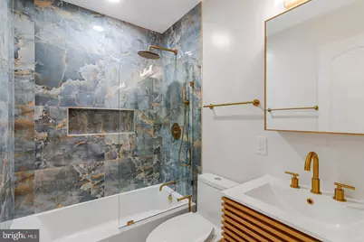 1609 17th Street SE #202, Washington, DC 20020 - Photo 18