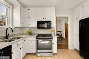 3918 17th Pl NE, Washington, DC 20018 - Photo 18