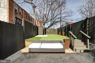 708 I St SE, Washington, DC 20003 - Photo 40