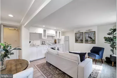 708 I Street SE, Washington, DC 20003 - Photo 32