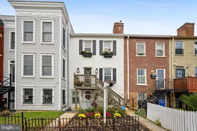 708 I Street SE, Washington, DC 20003 - Photo 2