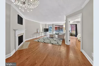 1080 Wisconsin Avenue NW #2020, Washington, DC 20007 - Photo 2