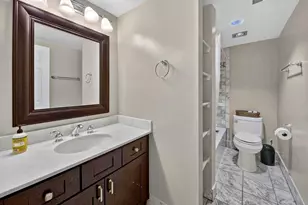 1080 Wisconsin Ave NW, Washington, DC 20007 - Photo 10