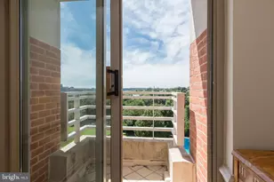 1275 25th St NW, Washington, DC 20037 - Photo 30