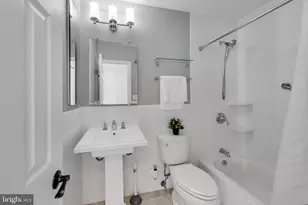 1830 17th St NW, Washington, DC 20009 - Photo 14