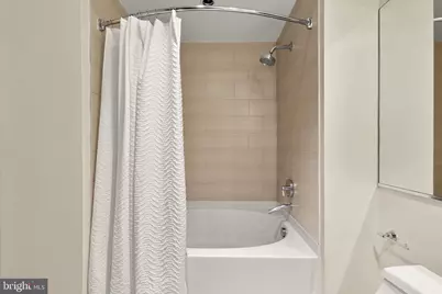 1010 Massachusetts Avenue NW #211, Washington, DC 20001 - Photo 18