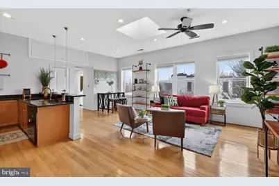 1240 4th Street NW #300, Washington, DC 20001 - Photo 2