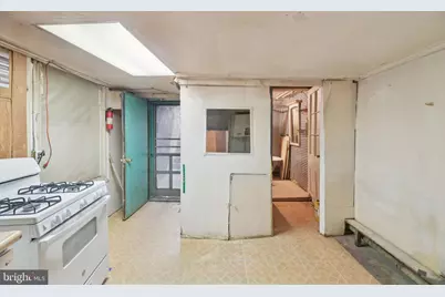 712 4th Street SE, Washington, DC 20003 - Photo 34