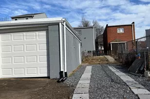 312 60th St NE, Washington, DC 20019 - Photo 28