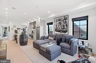 2642 39th St NW, Washington, DC 20007 - Photo 2