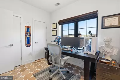 2642 39th Street NW #6, Washington, DC 20007 - Photo 10