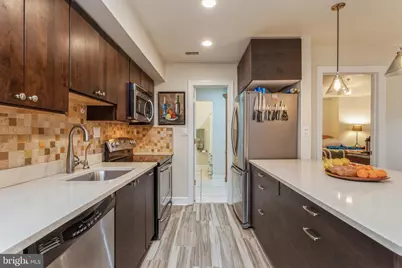 304 NW Q Street NW #1, Washington, DC 20001 - Photo 4