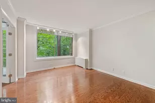 4100 Cathedral Ave NW, Washington, DC 20016 - Photo 14